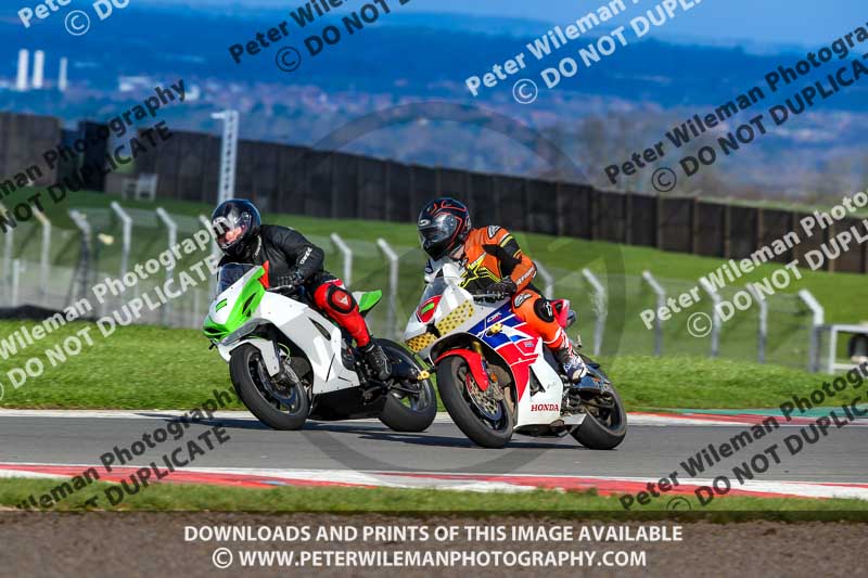 donington no limits trackday;donington park photographs;donington trackday photographs;no limits trackdays;peter wileman photography;trackday digital images;trackday photos